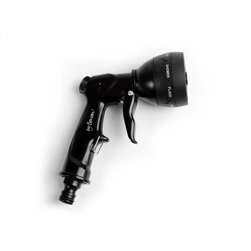 Multi-jet pistol