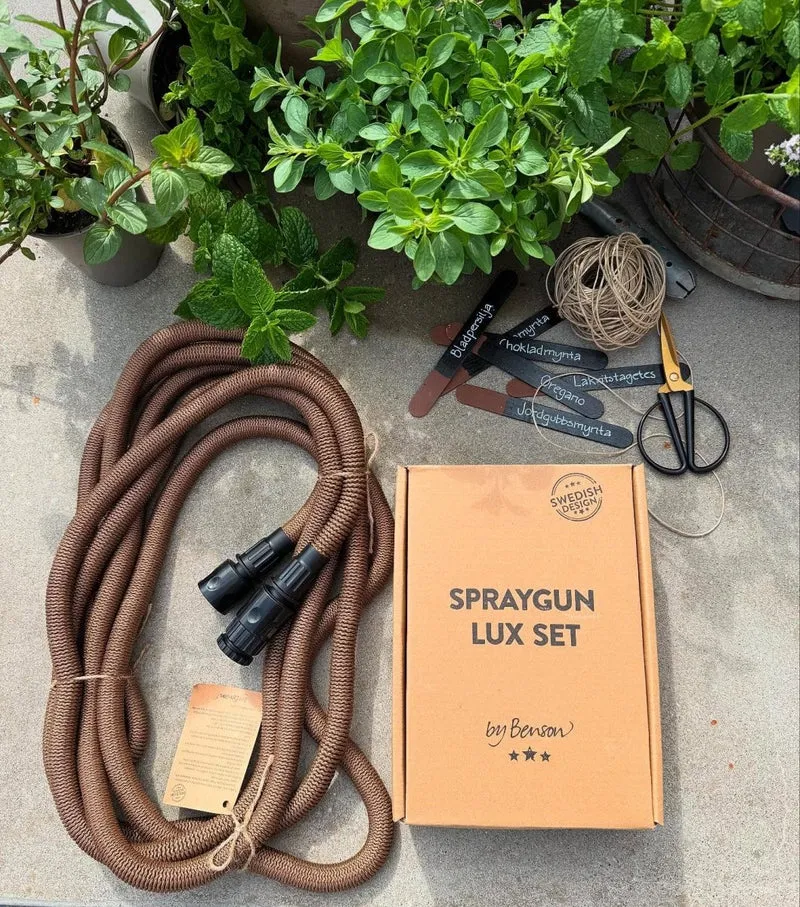 Garden Hose Deluxe Set