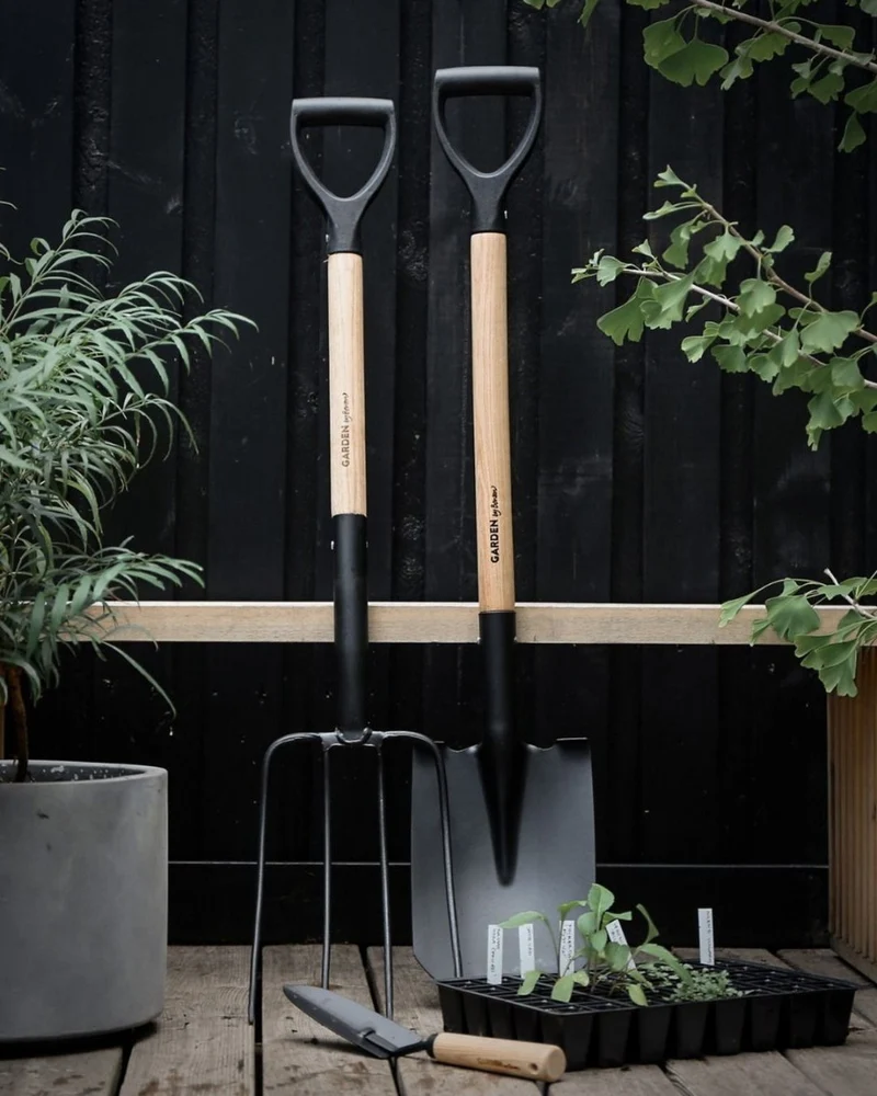 Garden Tool Set – Spade, Digging Fork & Premium Garden Gloves