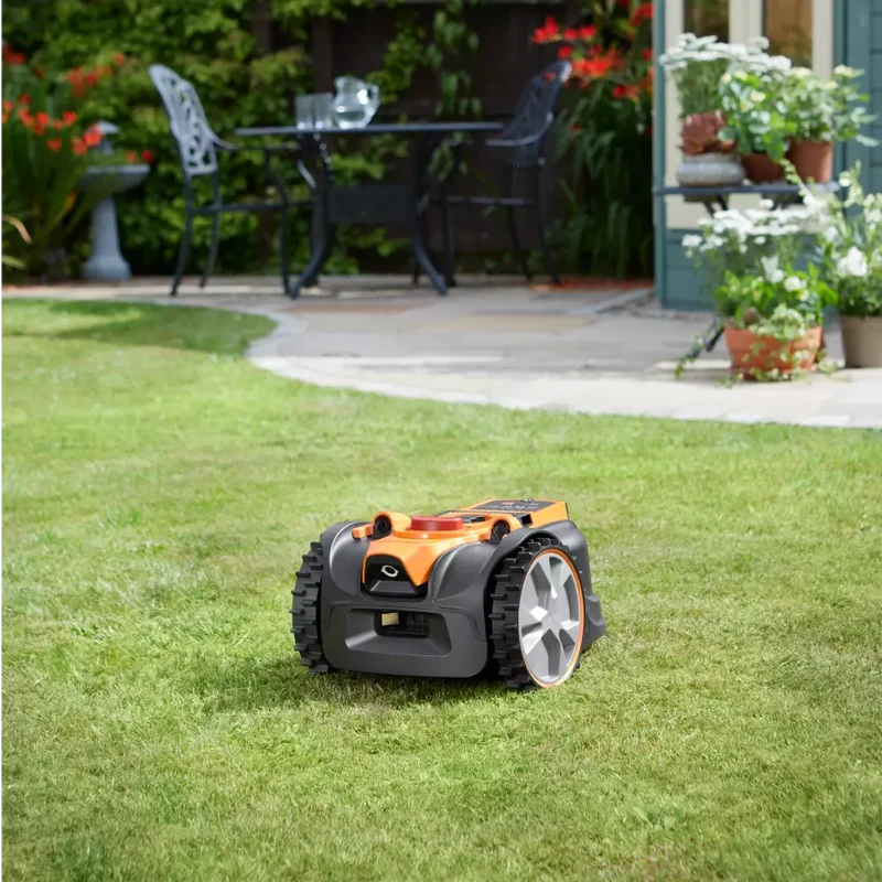 LawnMaster OcuMow® AMB16-400 | Auto Charging Vision Robot Lawn Mower