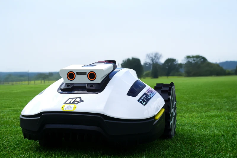 Mammotion Yuka mini Mähroboter Performance Style Kameraschutz Linsenschutz