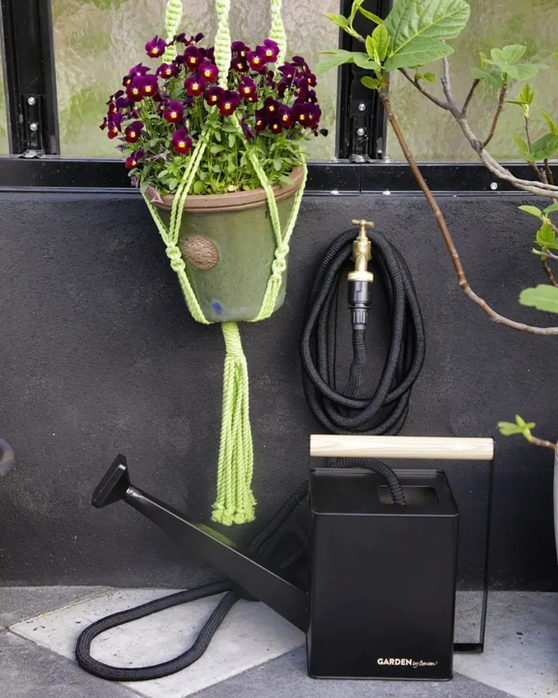 Watering Can Premium