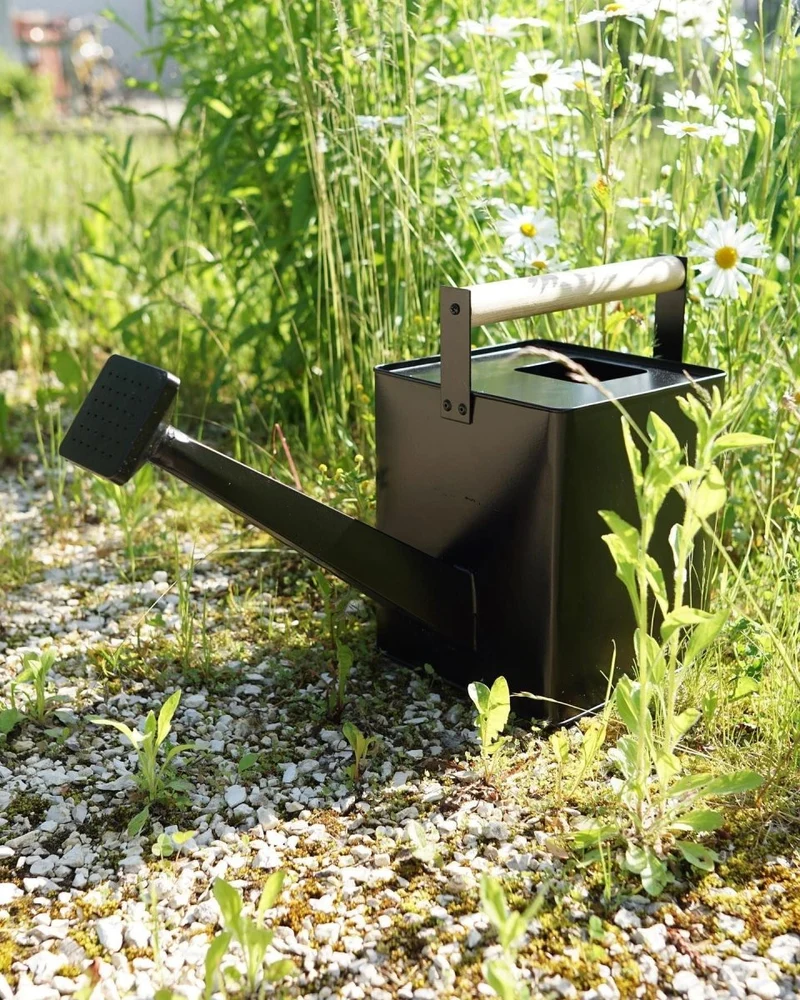 Watering Can Premium