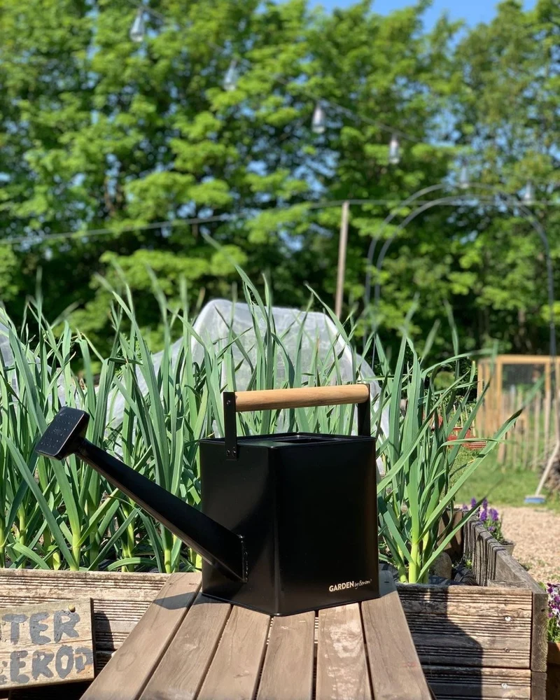 Watering Can Premium