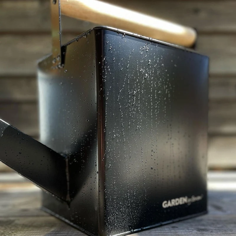 Watering Can Premium