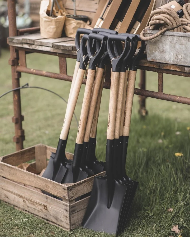 Shovel Deluxe