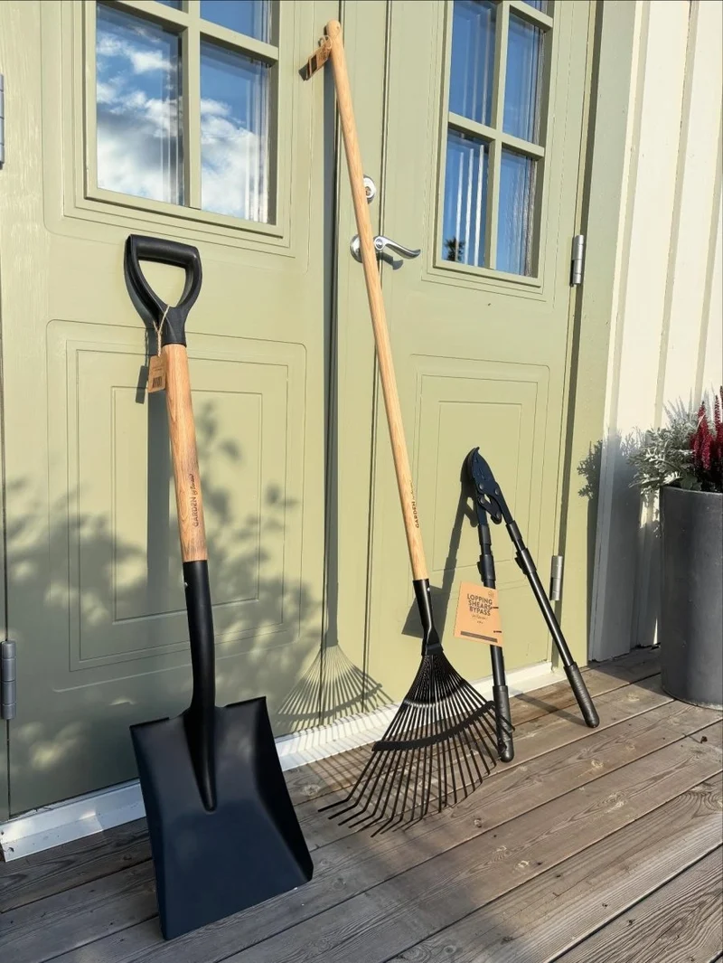 Shovel Deluxe