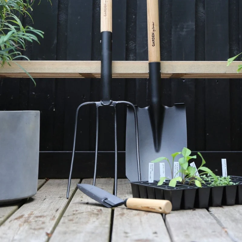 Pointed garden spade Deluxe
