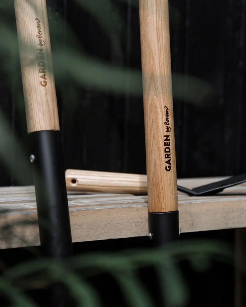 Pointed garden spade Deluxe