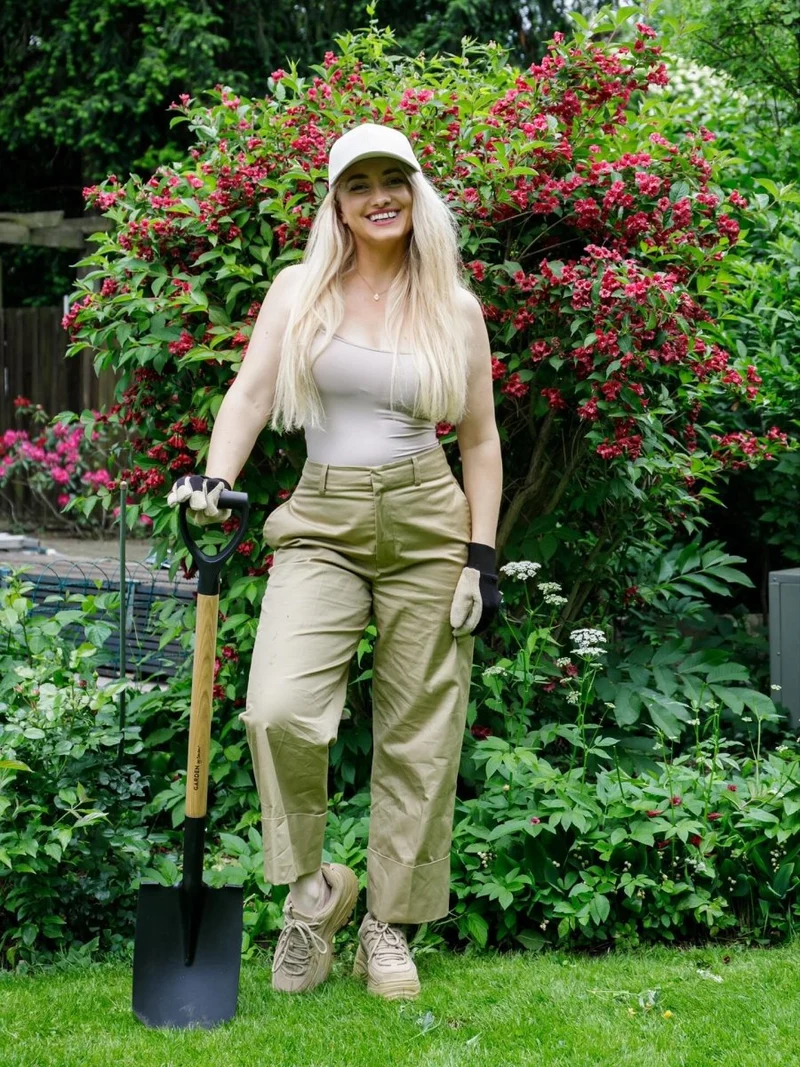 Pointed garden spade Deluxe
