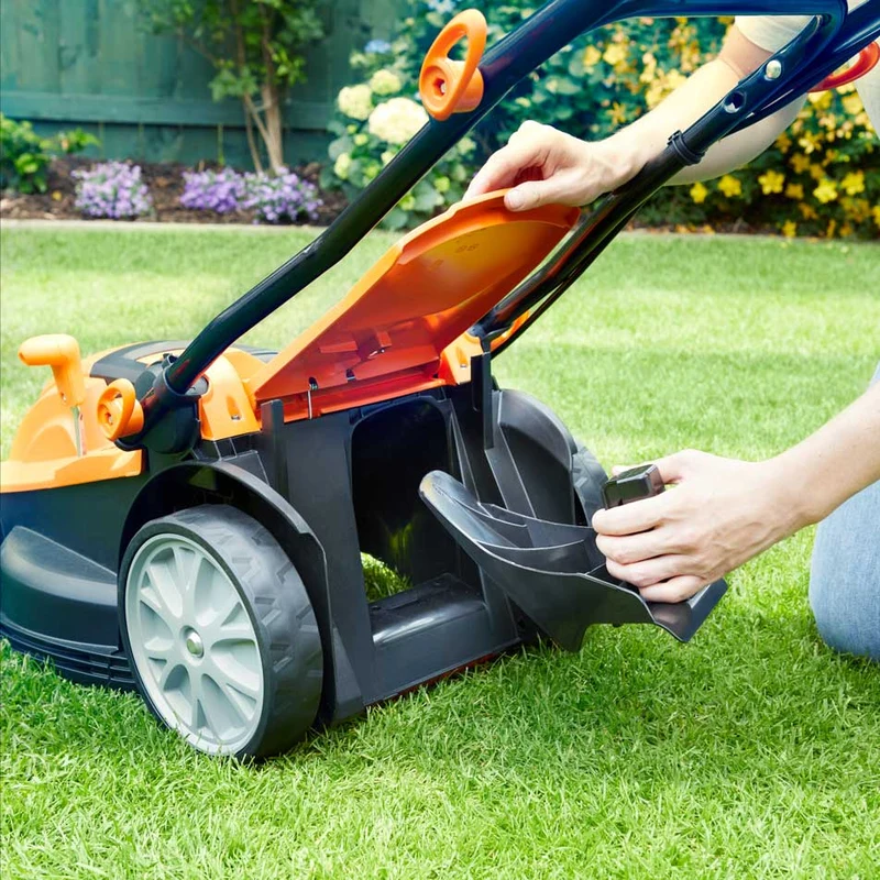 LawnMaster 1600W 37cm | Electric Lawn Mower