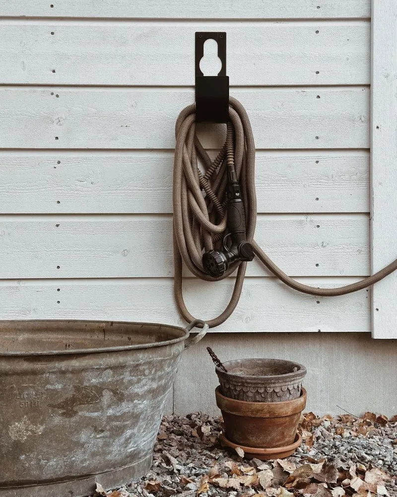 Metal Hose Hanger