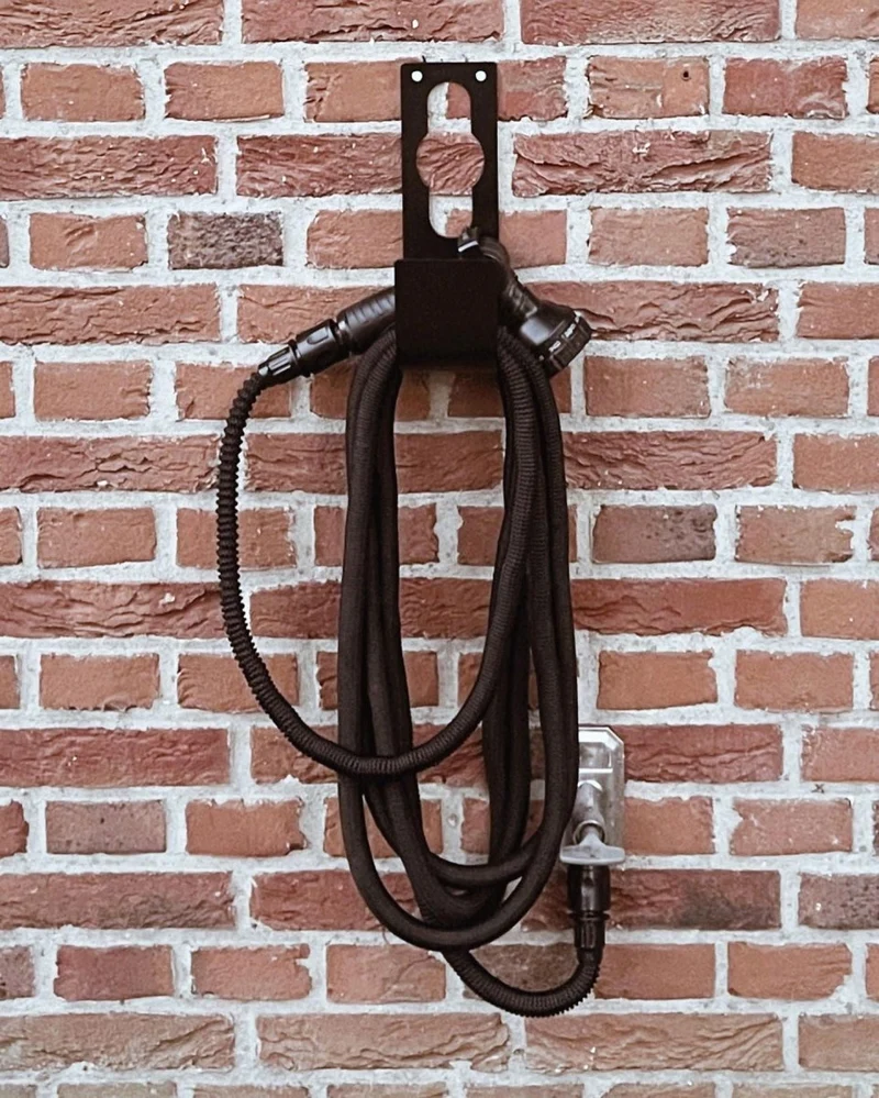 Metal Hose Hanger