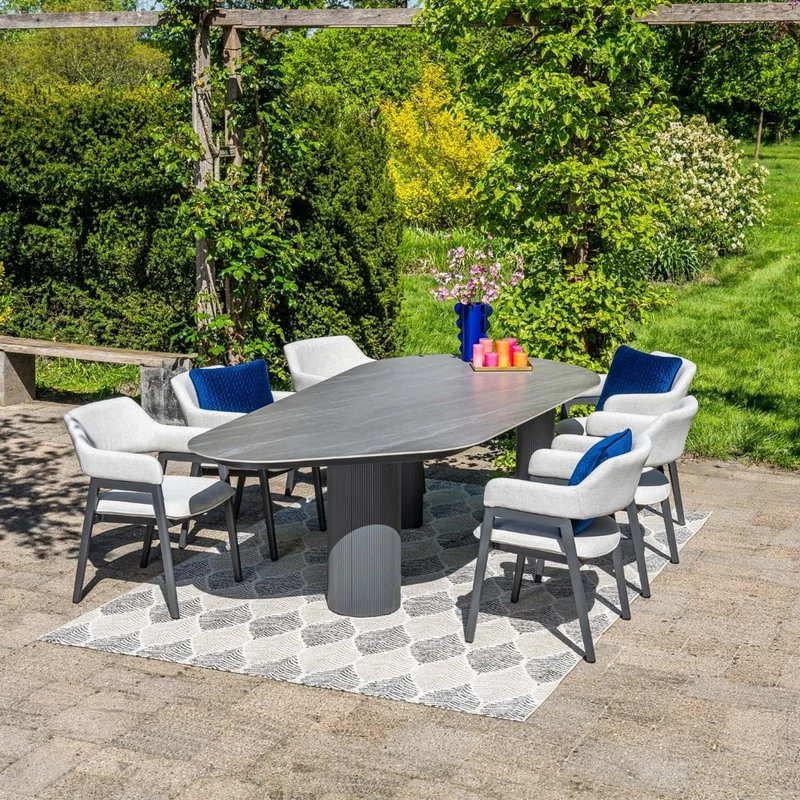 Selina dining tuinstoel - carbon black - valley sand - Antraciet