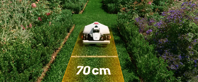 Mammotion LUBA 3 AWD 3000 inkl. gratis Reinigungsständer