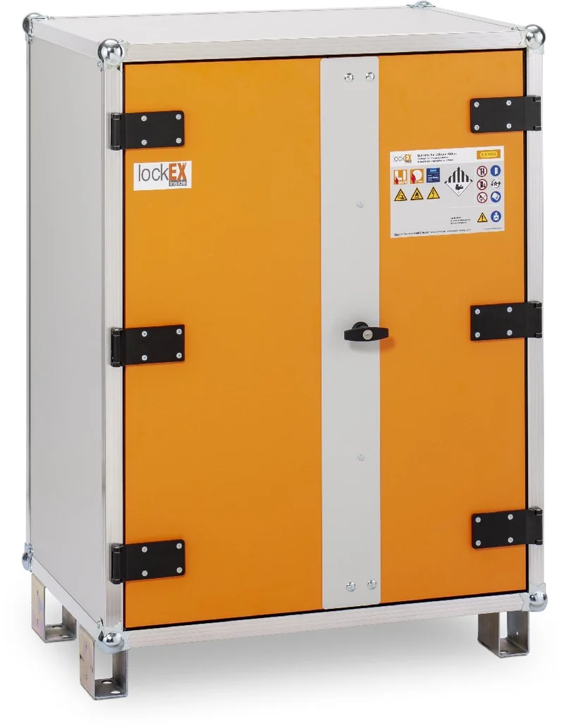 CEMO Akku-Ladeschrank Basic 8/10, 230 V mit Füßen 211.7044.000