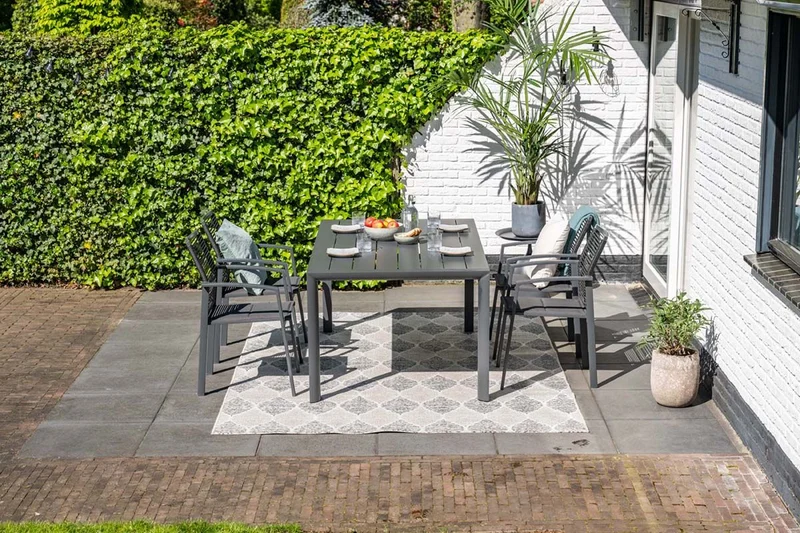 Garden Impressions Cosmo/Felini tuinset 4 personen met tafel 160 cm