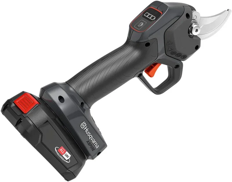 Husqvarna Akku-Astschere Aspire PS30X-P4A mit Akku und Ladegerät