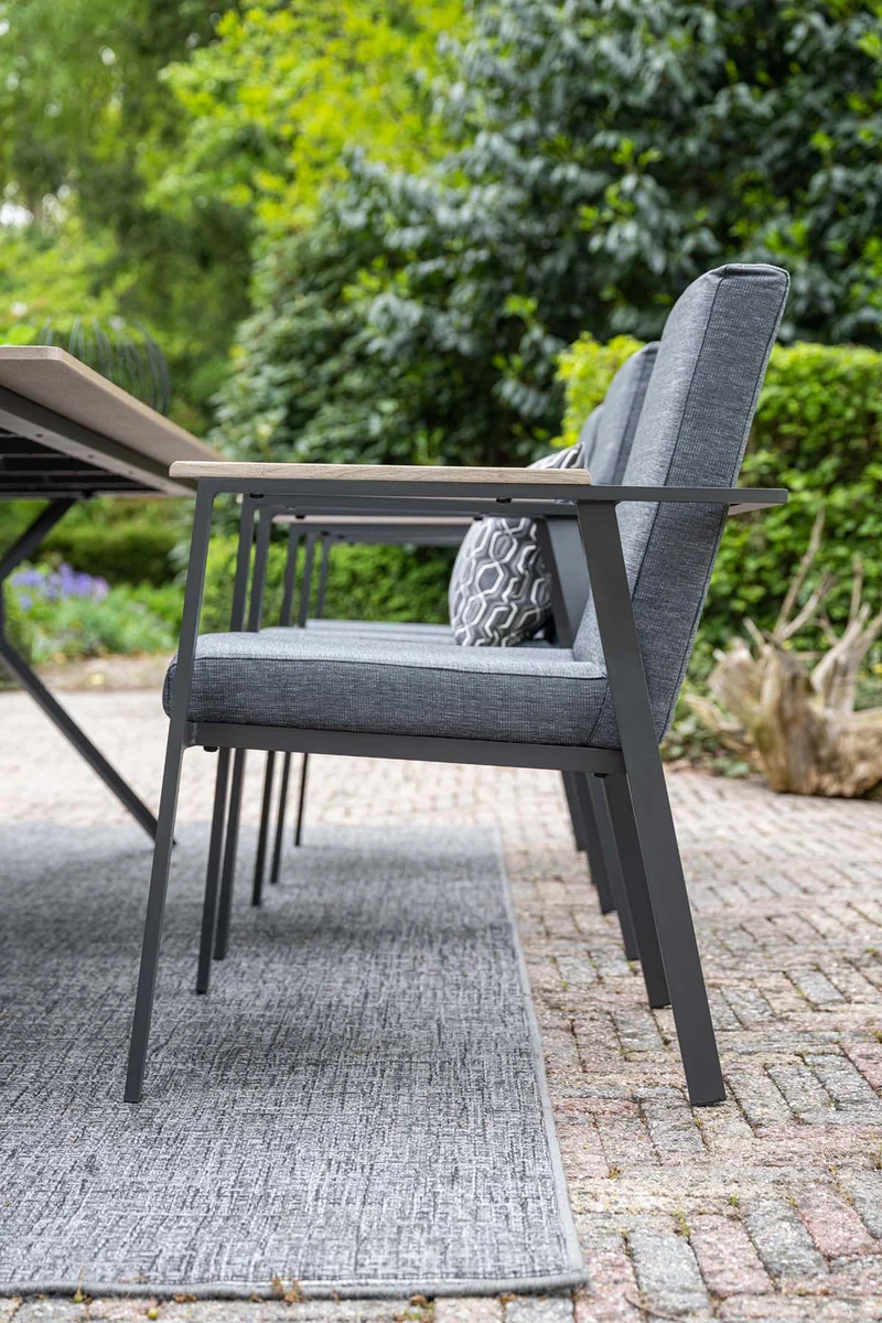 Catania dining fauteuil - carbon black - antraciet texfiber - light teak vironwood