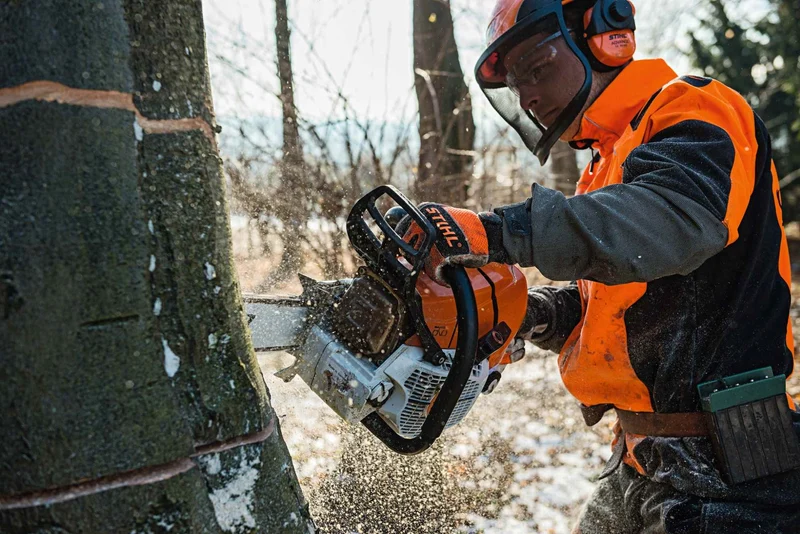 STIHL Benzin-Motorsäge MS 661 C-M, RH, Schienenlänge 63 cm