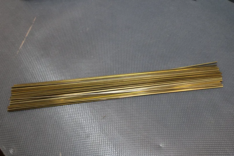 B-Ware Reely Rundmessing Stab Profil Messing 2 mm Durchmesser 500 mm Länge 90 STÜCK