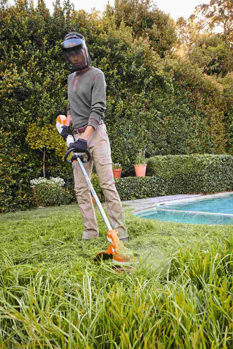 STIHL Akku-Motorsense FSA 110 R, ohne Akku und Ladegerät