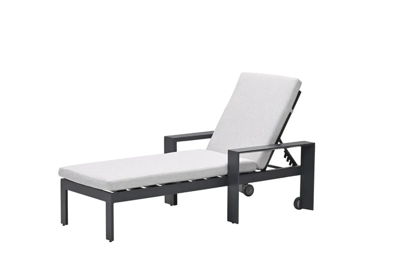Levanto ligbed - carbon black - valley sand