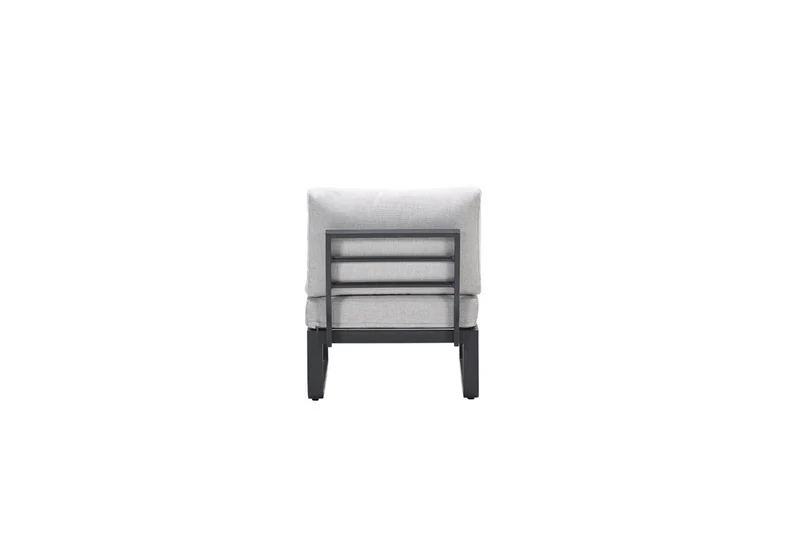 Masone midden element - carbon black - valley sand