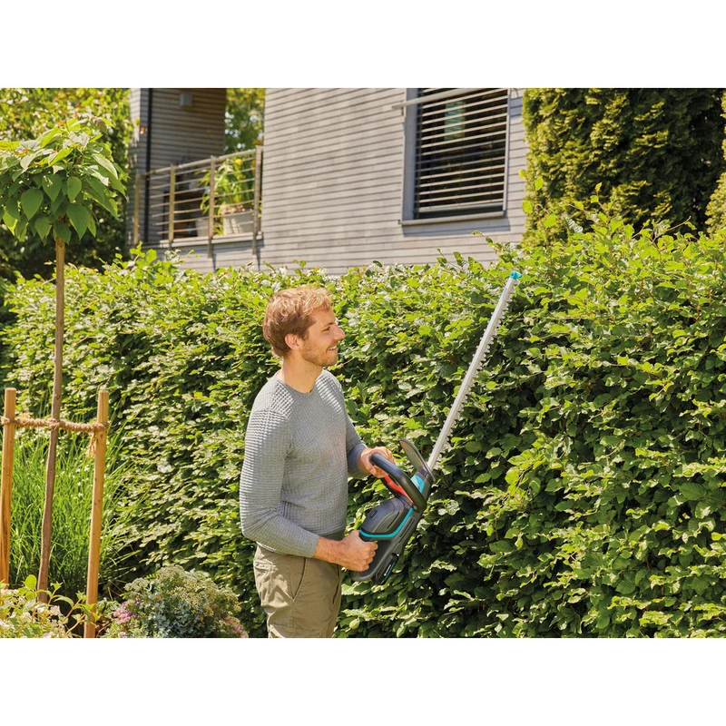 Gardena Akku-Heckenschere ComfortCut 60 18V-P4A / Ready-To-Use Set