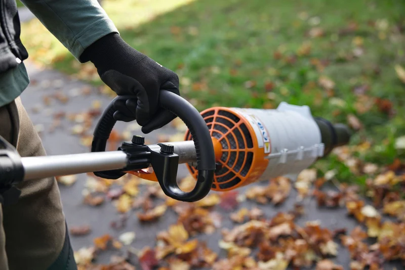 STIHL Akku-KombiMotor KMA 120 R Grundgerät
