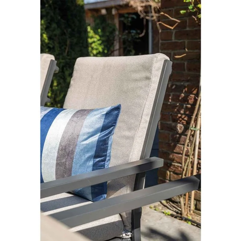 Sergio tuinset 5-delig carbon black met Edison tuintafel light teak vironwood