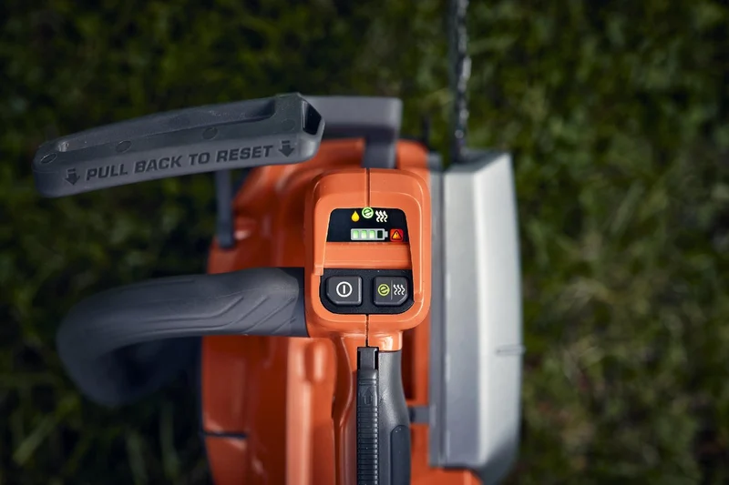 Husqvarna Profi Akku-Motorsäge T542i XP® G - ohne Akku und Ladegerät