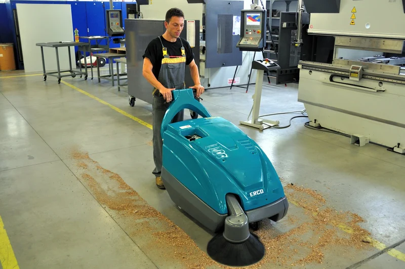 ERCO Handgeführte Kehrmaschine ER-EKM-550STHO
