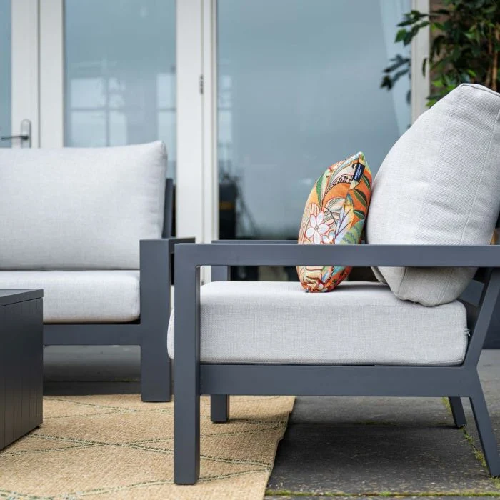 Garden Impressions Geneva lounge tuinstoel carbon black valley sand