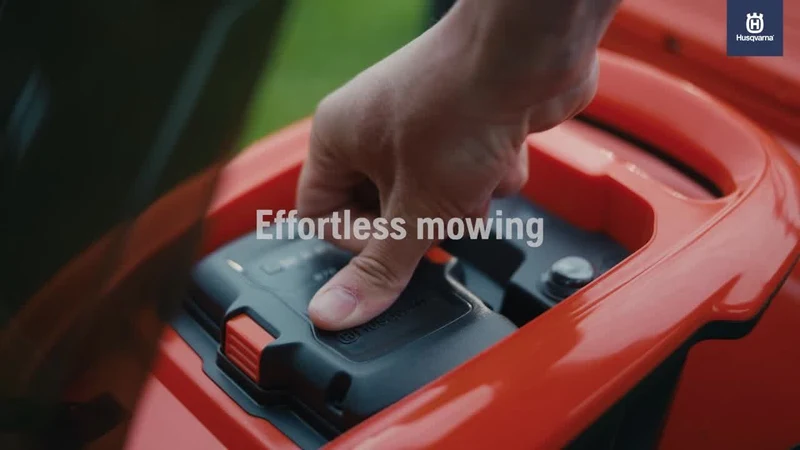 Husqvarna Akku-Rasenmäher mit Radantrieb LC 142iS - Set mit 2x Akku B140 und Ladegerät C80