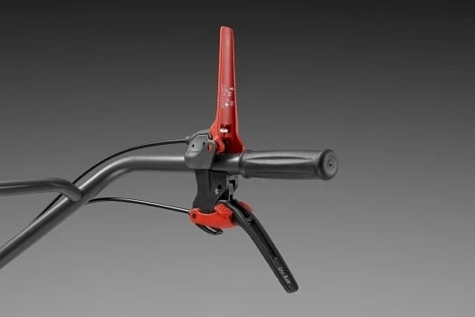 Robuste Husqvarna TF 325 Motorhacke