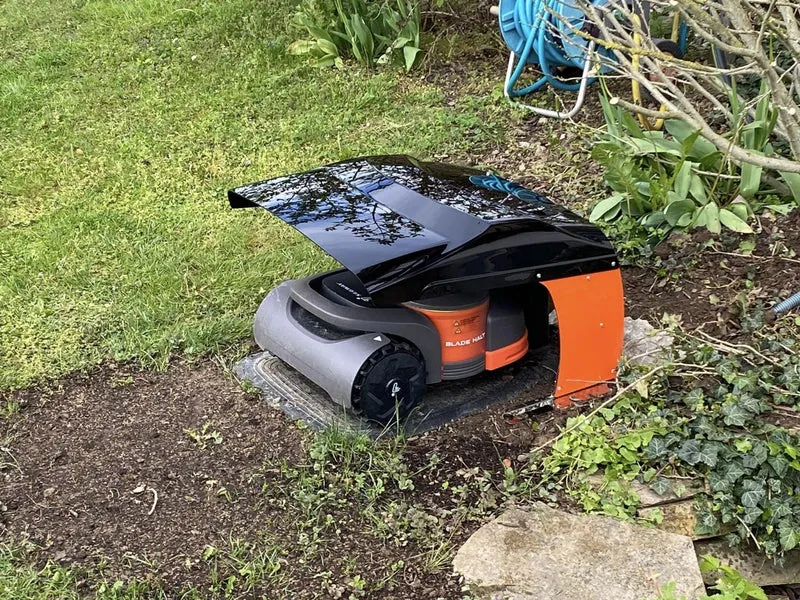 Vader Navi – Garage für Segway Navimow