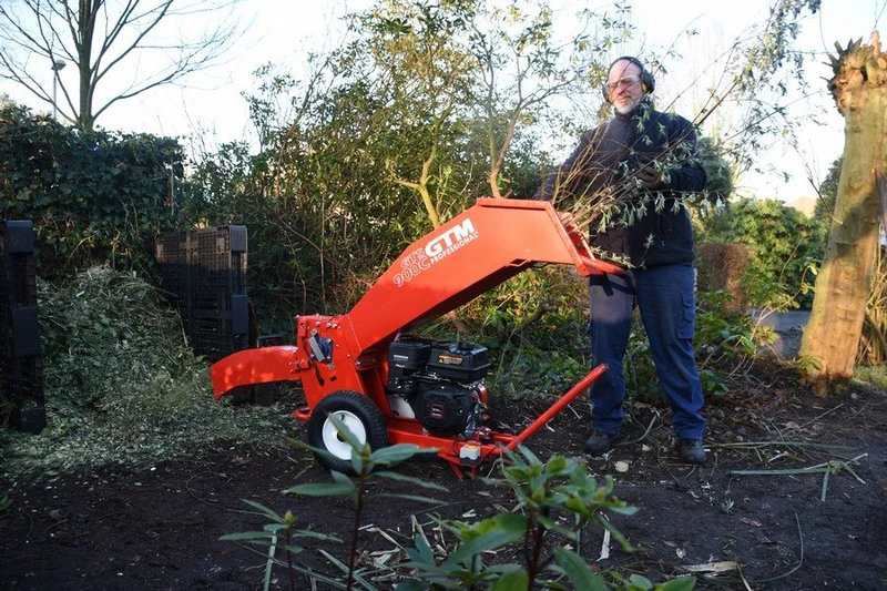 GTM Professional Benzin-Häcksler GTS902CGTO - mit drehbarem Auswurf