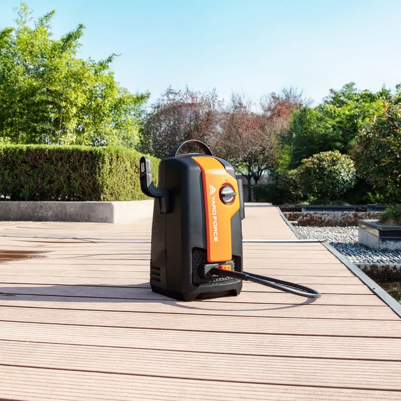 Yard Force 1600W Hochdruckreiniger EW U11E – max. 120 Bar, luftgekühlter Motor, inkl. Schaumsprühflasche & Zubehör, Kompakt & Leicht