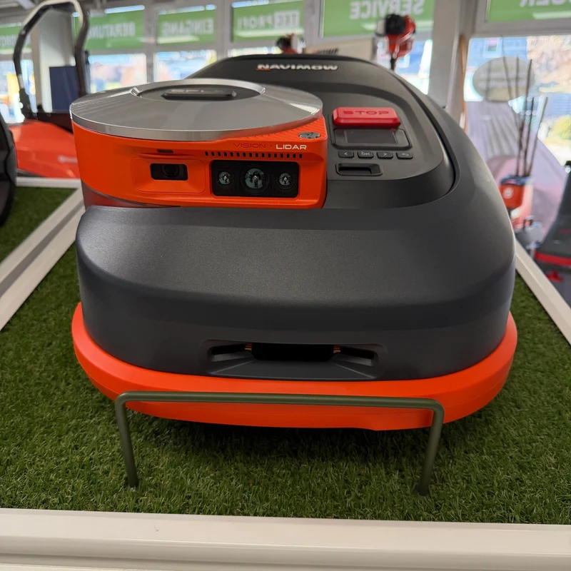 Segway Navimow H206E für Rasenflächen bis zu 600m²