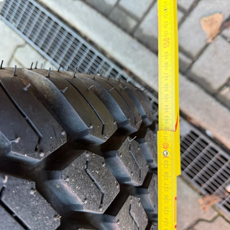 EK1-221 Einstiegstraktor kompakt und günstig Tageszulassung