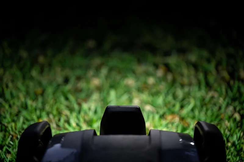 AiMowbot 12 - RTKVision™ 1200m²