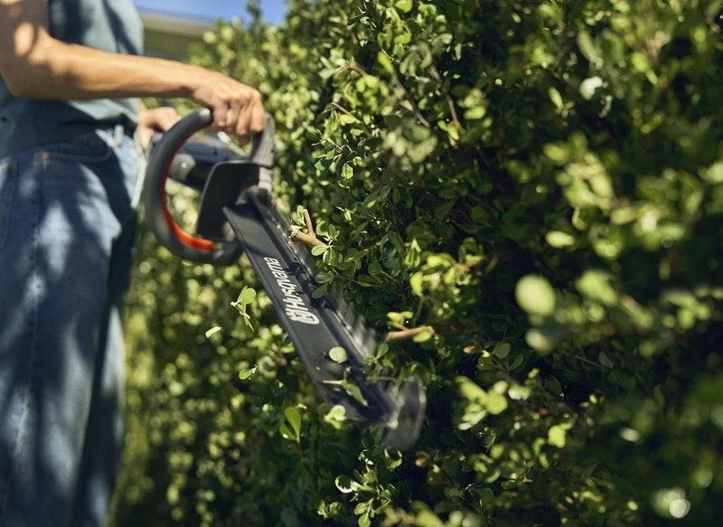 Husqvarna Akku Heckenschere ASPIRE H50-P4A (inklusive Akku und Ladegerät)