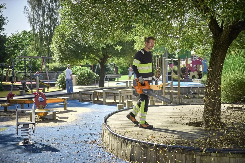 Husqvarna Laubbläser 530iB