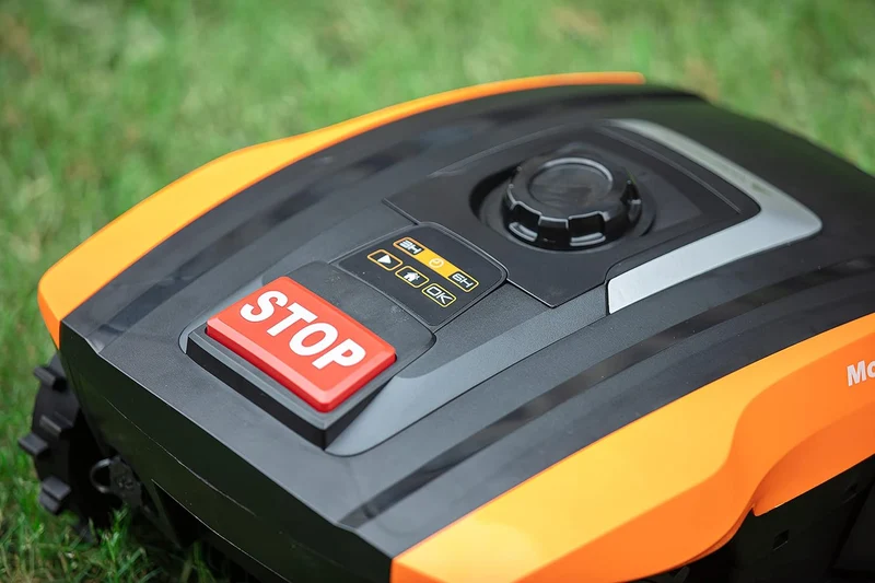Yard Force MowBest 805 Mähroboter (bis 250 m², 20V 2,0 Ah) – Automatischer Rasenroboter mit Kantenschnitt, 30 % Steigung & Sicherheits-Sensoren
