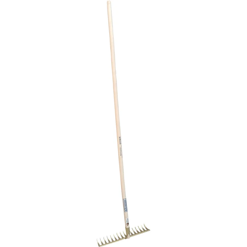 Offner Gartenrechen mit Stiel