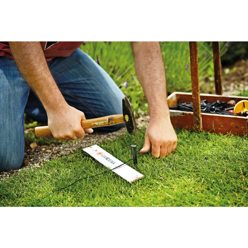 Haken für GARDENA Mähroboter