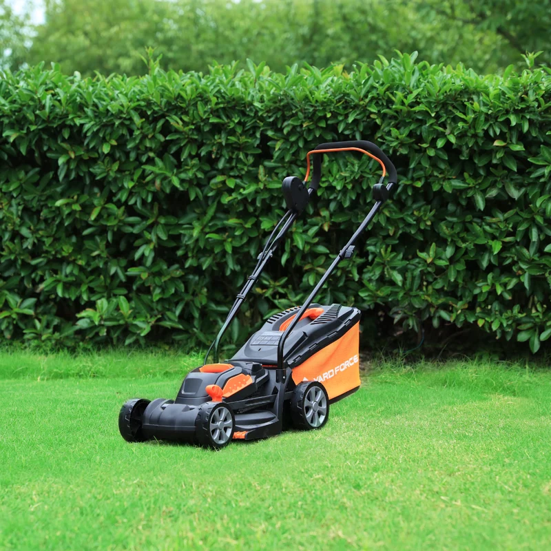 Yard Force 20V Akku-Rasenmäher LM C33B – 33 cm Schnittbreite, inkl. ausdauerndem 20V 5,0 Ah Akku & Schnellladegerät, 30L Fangkorb