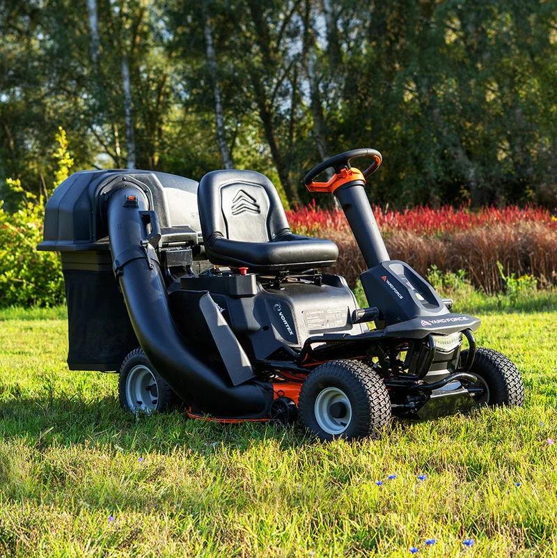 Yard Force ProRider E559 56V Lithium Aufsitzrasenmäher – 106 cm Doppelmesser | Nullwendekreis | 38–114 mm Schnitthöhe