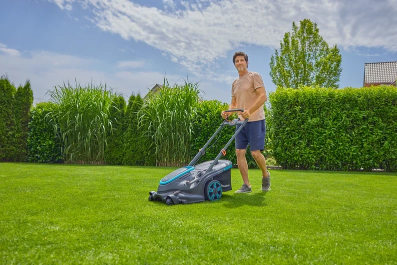 PowerMax Duo 46/36V Akku-Rasenmäher mit zwei Messern und POWER FOR ALL-Akku